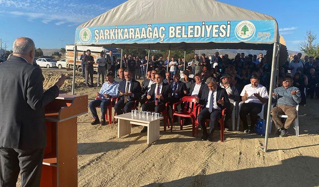 Şarkikaraağaç’ta Hafızlık Yatılı Erkek Kur’an Kursunun temeli atıldı