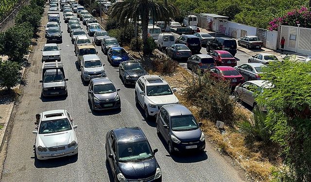 UNRWA: Lübnan'ın güneyinde 200 binden fazla kişi yerinden edildi