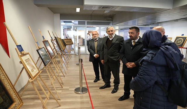 Kayseri’de Tarihin Akışında Meşhur Hattatlar Sergisi açıldı