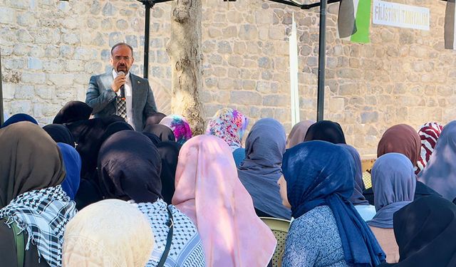 Müftü Büyük: Gençler Filistin direnişinde topluma örnek olmalı