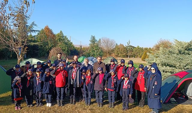 Eskişehir’de "İzcilik Kampı" düzenlendi