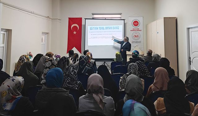 Adıyaman'da güçlü ailenin önemi vurgulandı