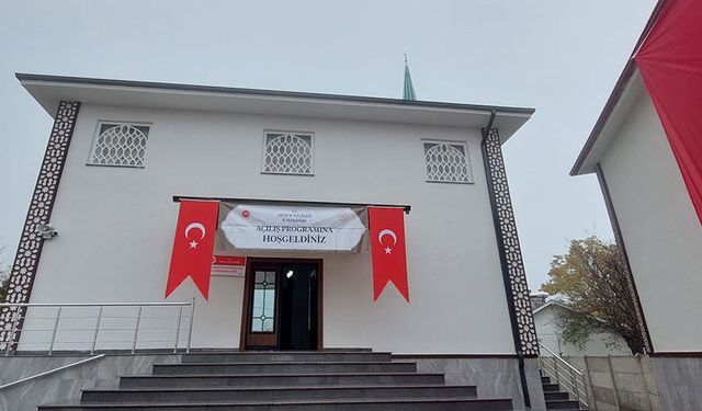 Düzce Hacı Hikmet Şen Camii açıldı