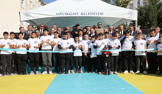 Mimarsinan OSB ERVA Spor Okulu açıldı