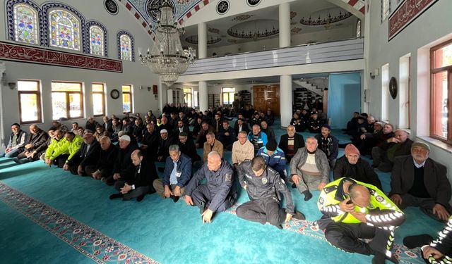 Şehit Polis Ogün Yürümez dualarla anıldı