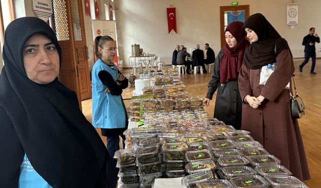 Filistinlilere destek için "hayır çarşısı" kuruldu