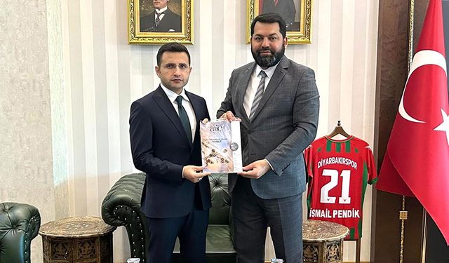 Bağlar Kaymakamı Pendik, Diyanet Dergilerine abone oldu