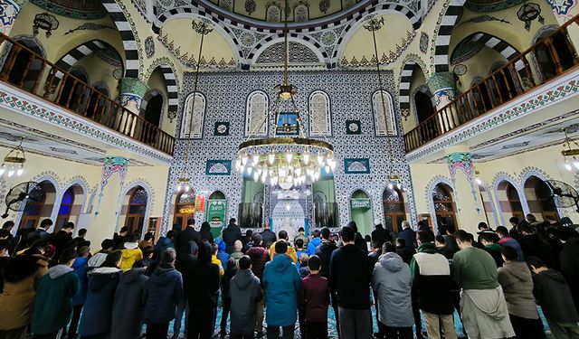 Hatay'da "Cami Bizim Evimiz Gece Gündüz Geliriz" etkinliği