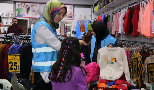 TDV, Şanlıurfa’da yetimleri sevindirdi