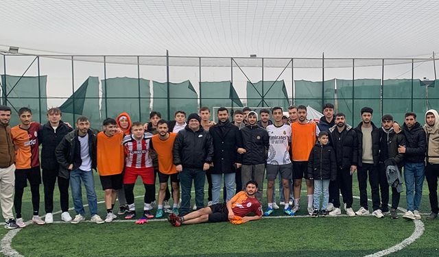 Tekirdağ'da "Camiden Sahaya İmanlı Gençlik" temalı futbol turnuvası sona erdi