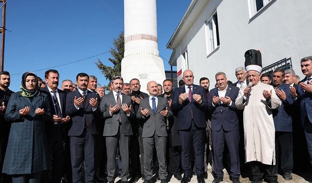 Kahta'da iki cami dualarla açıldı