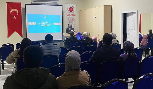 Adıyaman'da "Evliliğe İlk Adım" semineri