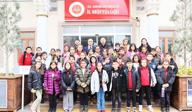Müftülük duyarlı gençleri ağırladı