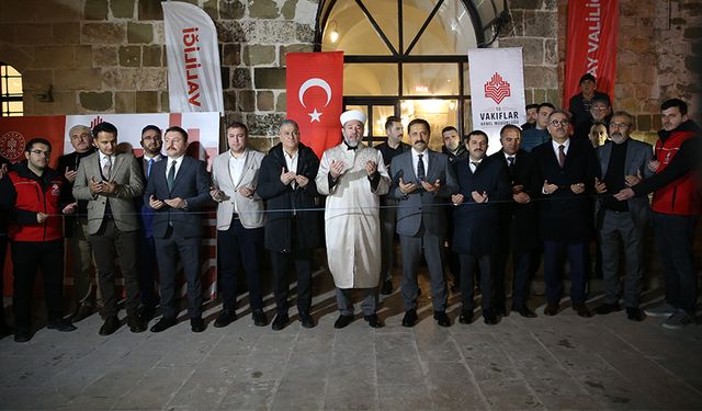 Hatay'da deprem sonrası onarımı tamamlanan cami ibadete açıldı