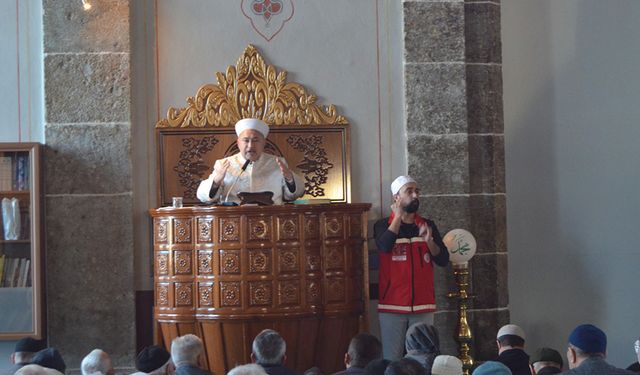 Çakır: İşitme engelli cemaatimizin gönüllerine dokunmayı amaçlıyoruz