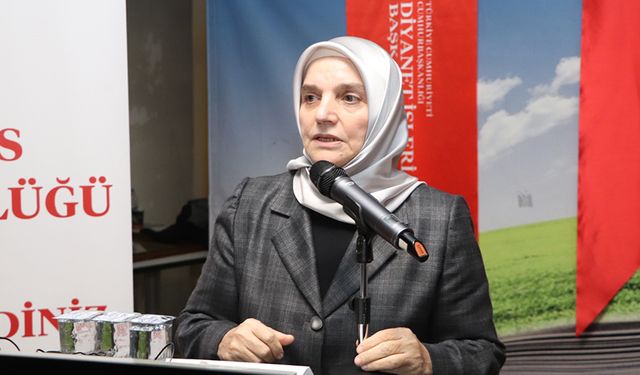 Akbulut: Sahih dini bilgiyi insanlara ulaştırmakla sorumluyuz