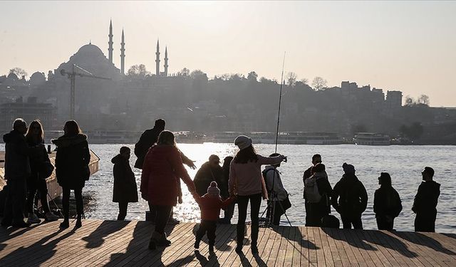 Yurt genelinde sıcaklıklar mevsim normallerinin 3 ila 5 derece üzerinde seyredecek