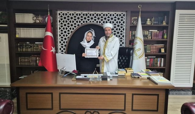 Alanya'da Ukrayna vatandaşı Müslüman oldu