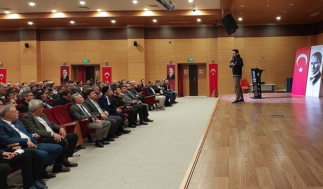 Manavgat'ta din görevlileri bağımlılık hakkında bilgilendirildi