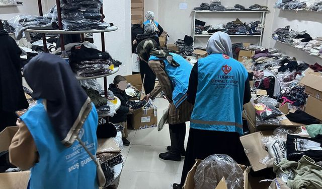 Muş'ta 1300 çocuğa yardım ulaştırıldı