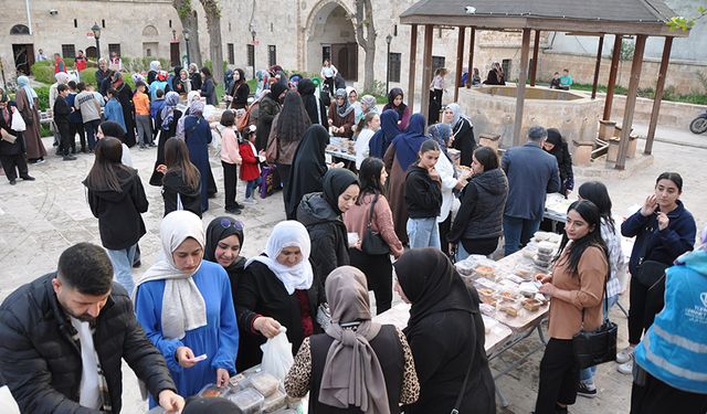 Mardin'de Gazze için yardım kermesi düzenlendi