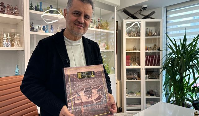 Kabe sergisindeki eserler, IRCICA tarafından kitaplaştırıldı