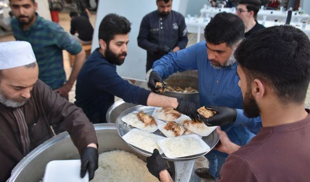 Osmanlı mirası toplu iftar geleneği Kerkük'te yaşatılmaya devam ediyor