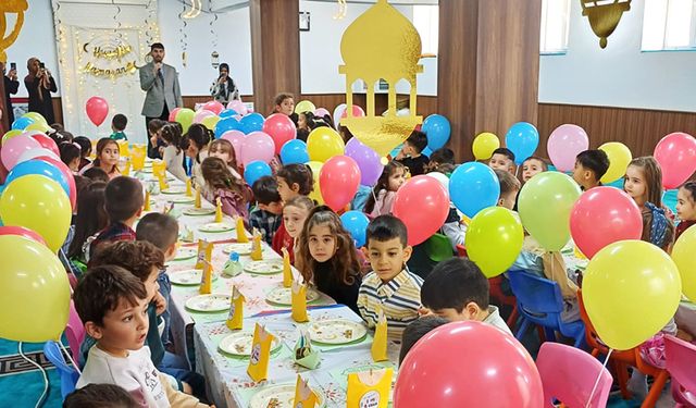 Aksaray'da minikler "Tekne Orucu" tuttu