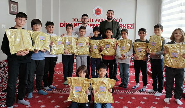 Bilecik'te çocuklara ramazan hediyesi dağıtıldı