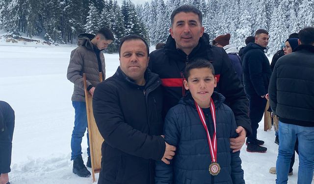 Bingöllü hafız "Kızak Yarışması"nda derece aldı