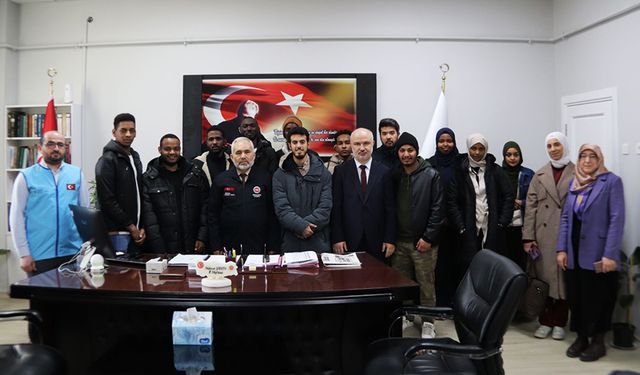 Yabancı uyruklu öğrencilerden müftülüğe ziyaret
