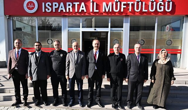 Vali Erin'den müftülüğe ramazan ziyareti