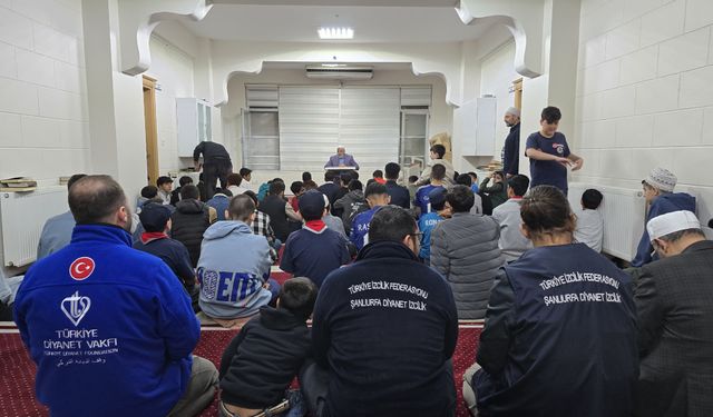 İzciler iftarda bir araya geldi