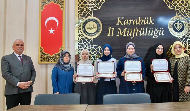 Karabük'te hafızlar belge aldı