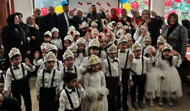 Lüleburgaz'da minikler Kur'an'a geçmenin sevincini yaşadı