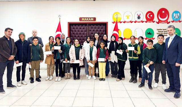 Doğanyol'da gençler dini bilgide yarıştı