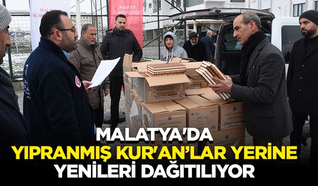 Malatya'da yıpranmış Kur'an-ı Kerimlerin yerine yenileri dağıtılıyor