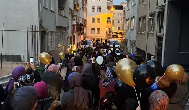 Bursa'da "Ramazan fener alayı" yürüyüşü gerçekleştirildi