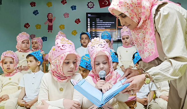 Anamur'da minikler Kur'an'a geçti