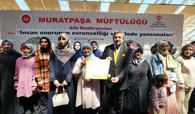 Antalya'da kadınlar umre için yarıştı