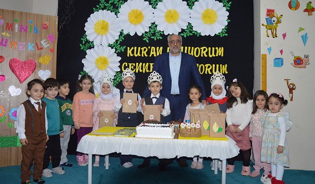 Ardahan'da minikler Kur'an'a geçmenin sevincini yaşadı