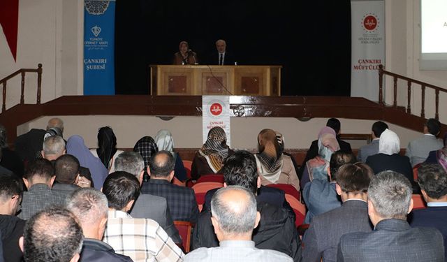 "Dijital Çağda İmamlık ve Dijital Bağımlılık" semineri düzenlendi