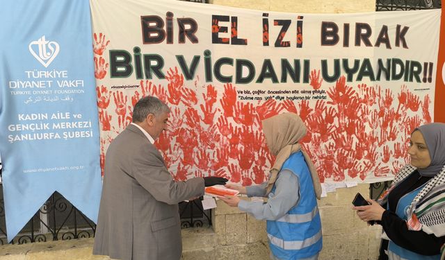 TDV gönüllüleri, Gazze'deki katliama dikkat çekti