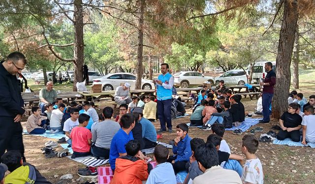 Kahta'da hafızlık öğrencileri piknikte buluştu