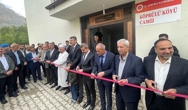 Hakkari Köprülü Köyü Camii dualarla açıldı
