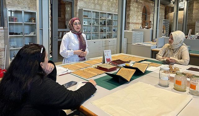 Rami Kütüphanesi'nde konservasyon teknikleri atölyesi düzenlendi