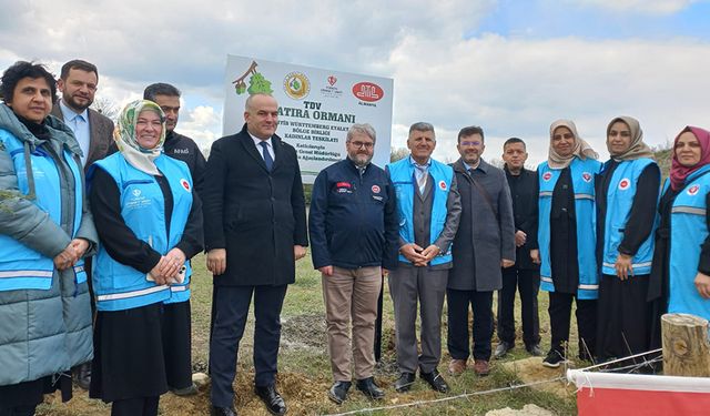DİTİB gönüllü kadınlar 10 bin fidanı toprakla buluşturdu