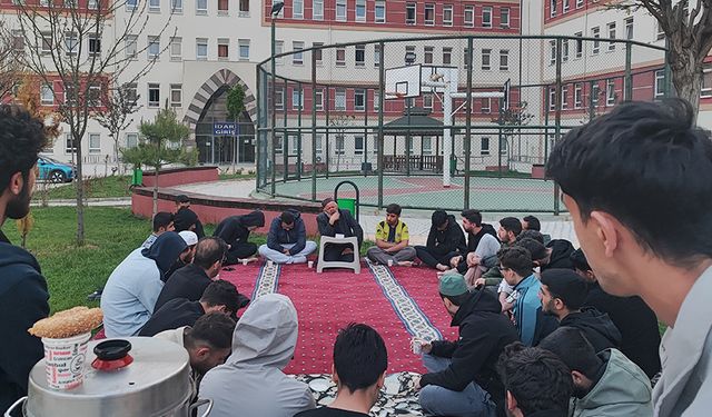 Gençler, bahar dersleriyle bir araya geldi