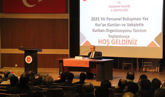 Prof. Dr. Karslı: Müslüman önce kendini sorgulamalıdır