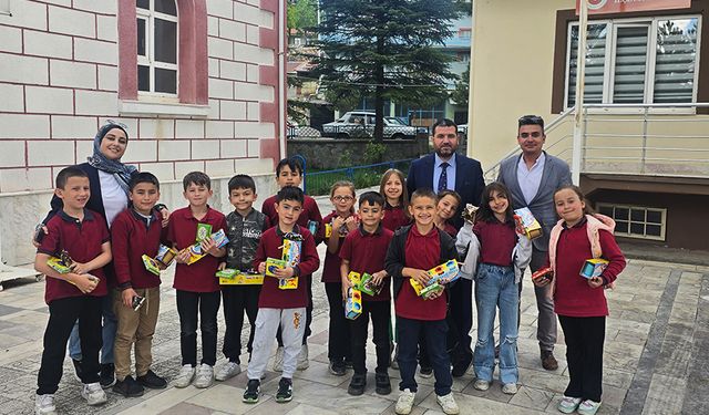 Öğrencilerden müftülüğe anlamlı ziyaret